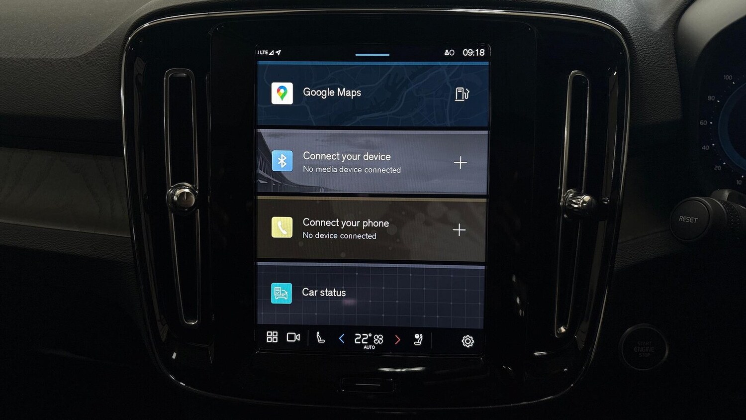 Used Volvo XC40 2024 for sale - 76565480: Photo 12