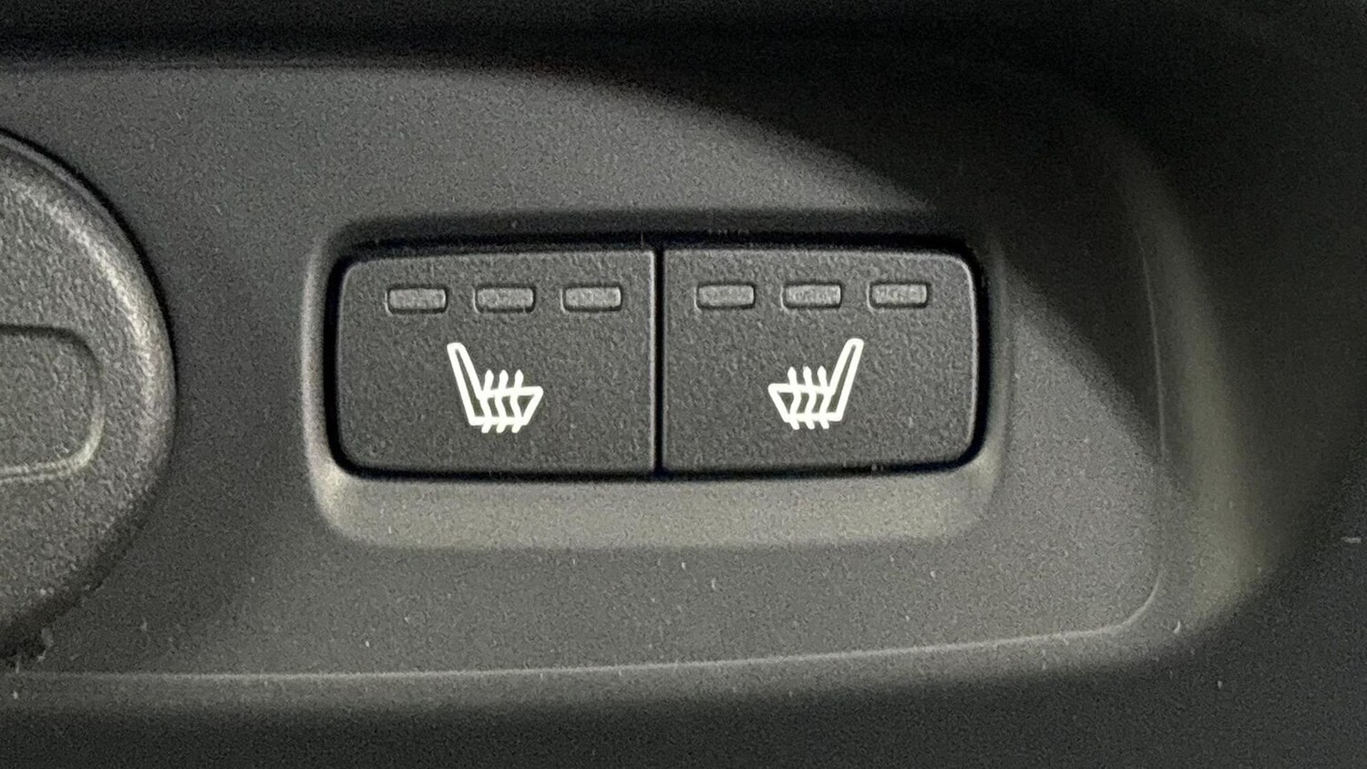 Used Volvo XC40 2024 for sale - 76565480: Photo 18