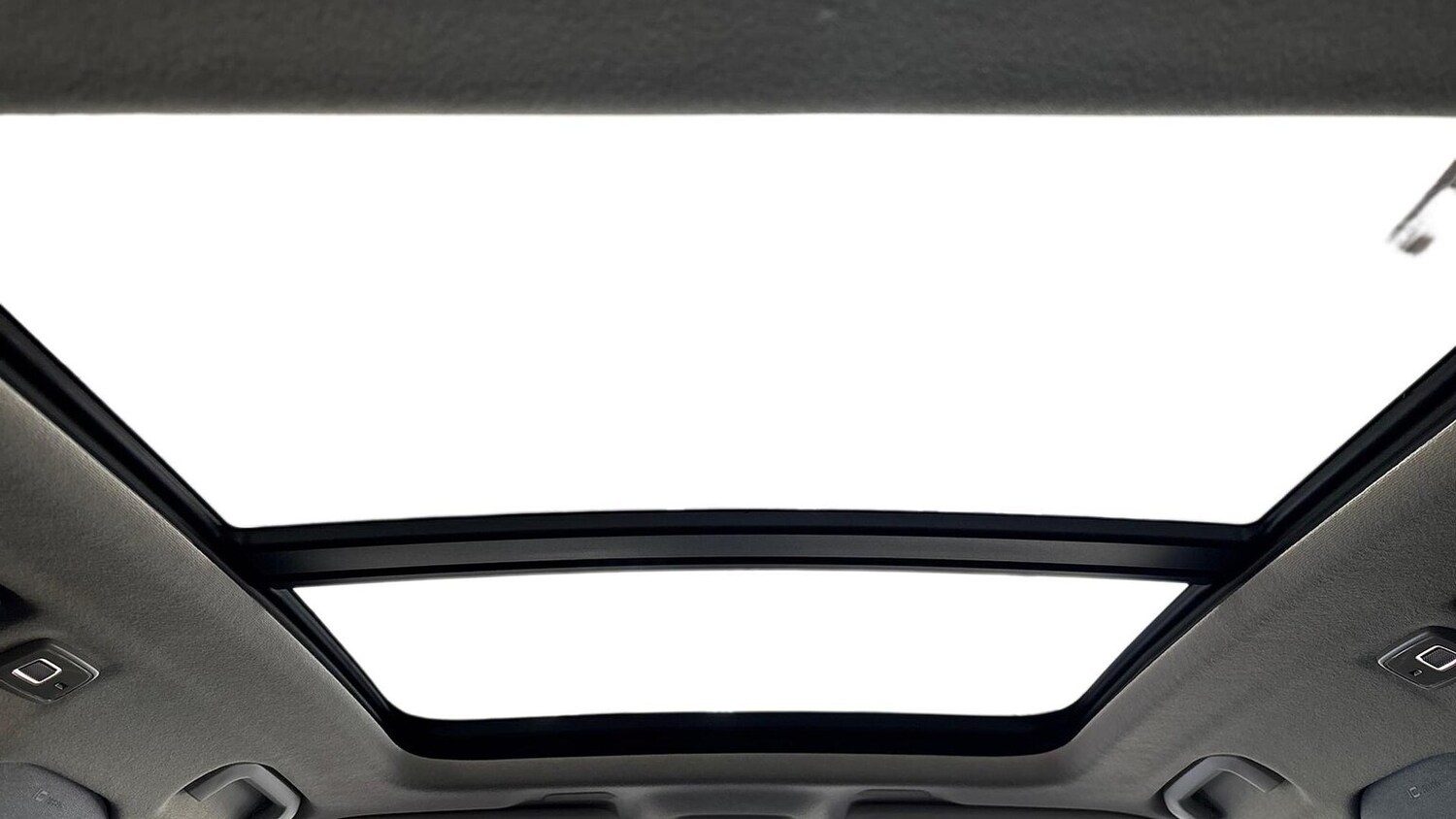 Used Volvo XC40 2024 for sale - 76565480: Photo 19