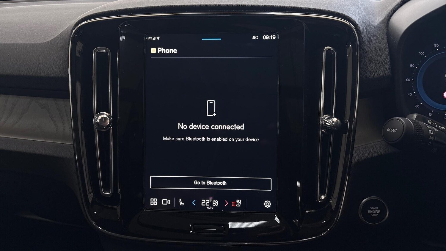 Used Volvo XC40 2024 for sale - 76565480: Photo 37