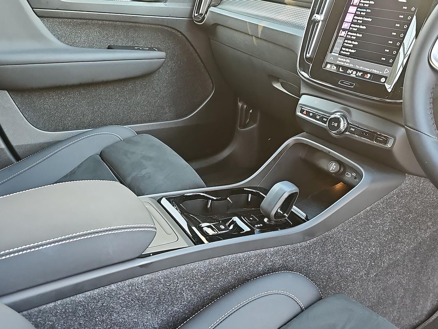 Used Volvo XC40 2025 for sale - 77709102: Photo 13