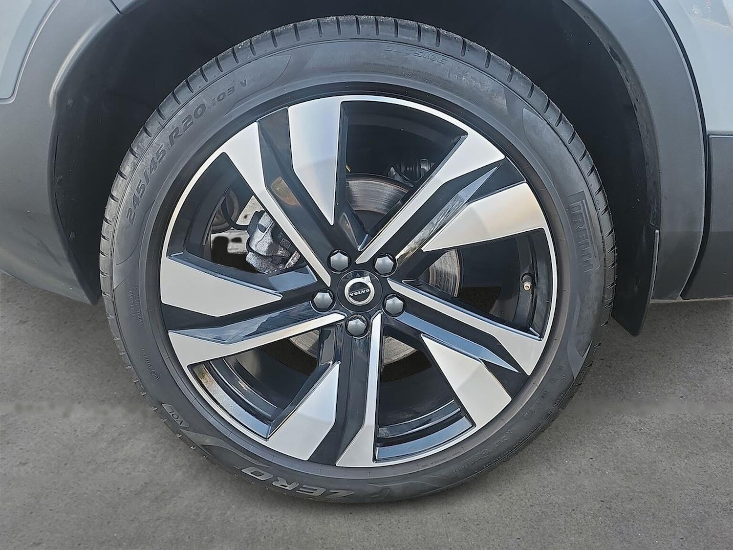 Used Volvo XC40 2025 for sale - 77709102: Photo 6