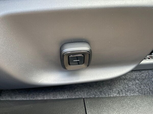 Used Volvo EX30 2025 for sale - 75497582: Photo 27