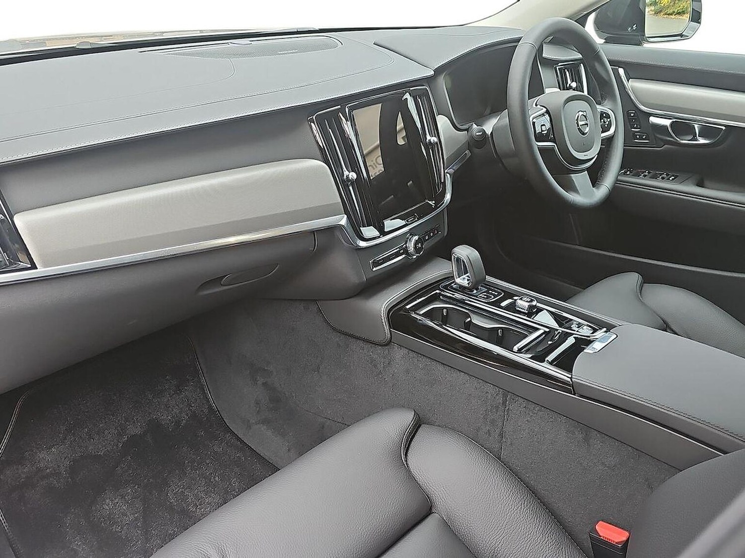 Used Volvo V90 2025 for sale - 76719398: Photo 7