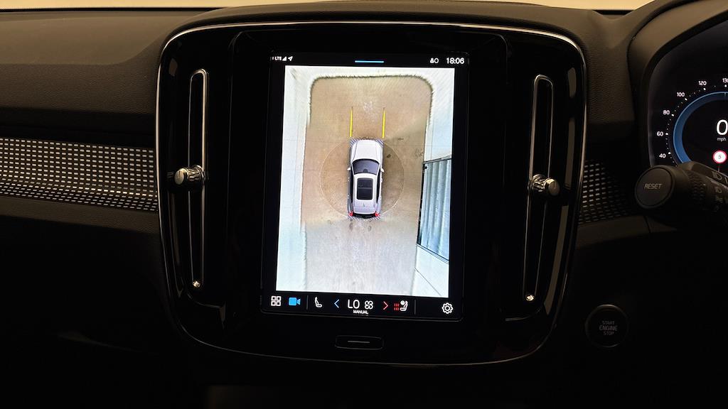 Used Volvo XC40 2022 for sale - 76455195: Photo 42