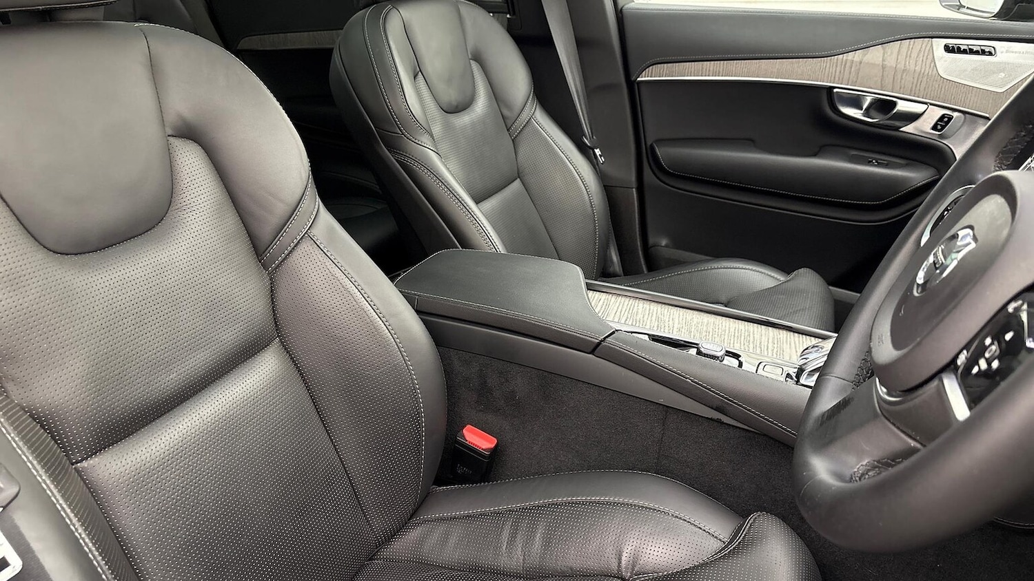 Used Volvo XC90 2023 for sale - 76643520: Photo 26