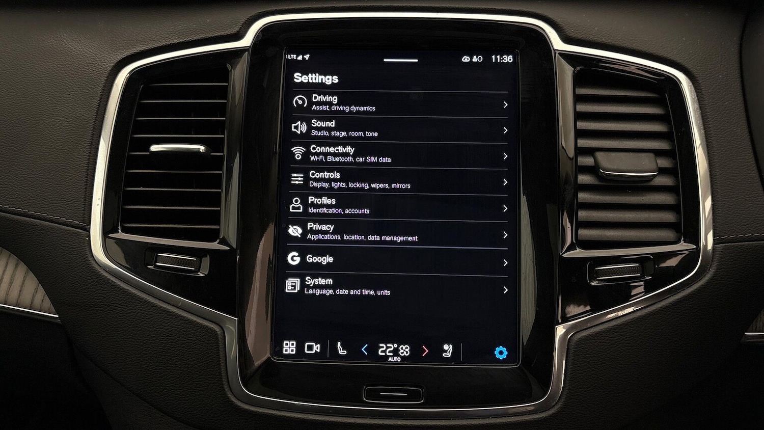 Used Volvo XC90 2023 for sale - 76643520: Photo 32