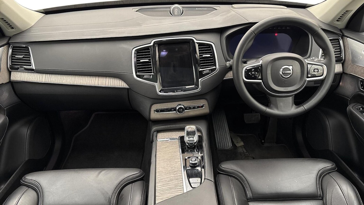 Used Volvo XC90 2023 for sale - 76643520: Photo 9