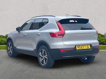 Used Volvo XC40 2023 for sale - 78250928: Photo