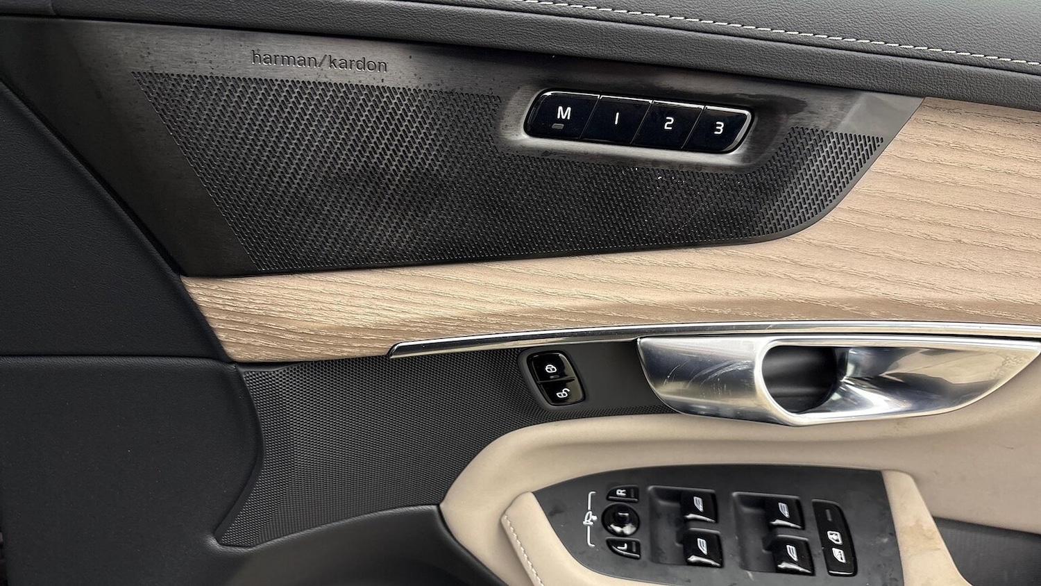 Used Volvo XC90 2025 for sale - 77056924: Photo 27