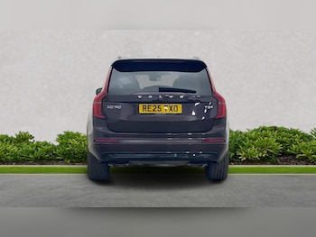 Used Volvo XC90 2025 for sale - 77056924: Photo