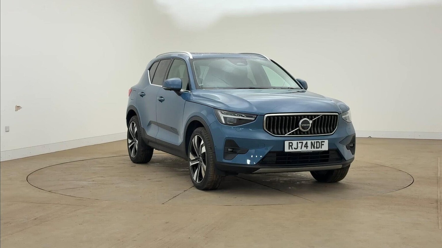 Used Volvo XC40 2024 for sale - 76464676: Photo 12