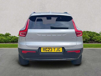 Used Volvo XC40 2023 for sale - 78692487: Photo