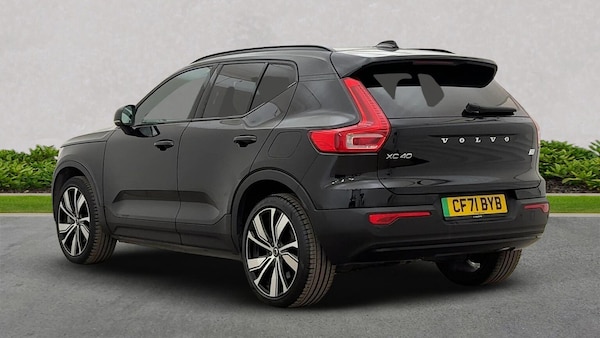 Used Volvo XC40 2021 for sale - 76219234: Photo 3