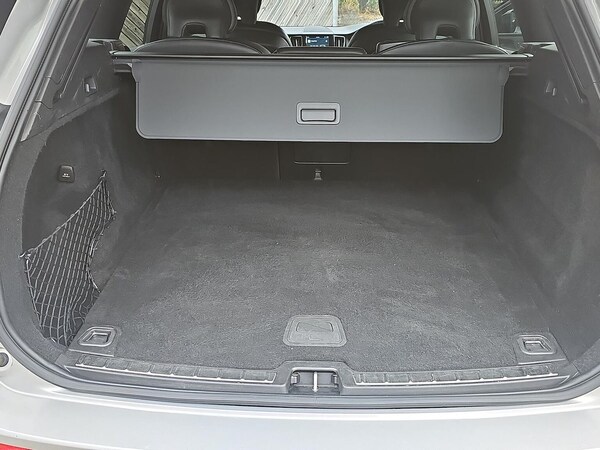 Used Volvo XC60 2023 for sale - 76219229: Photo 17