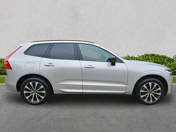 Used Volvo XC60 2023 for sale - 76219229: Photo 3
