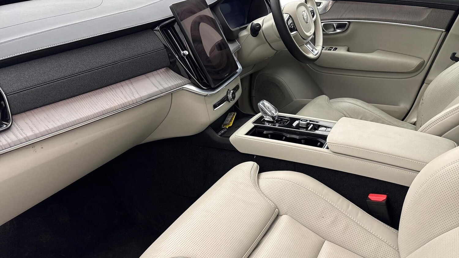 Used Volvo XC90 2025 for sale - 78194050: Photo 10