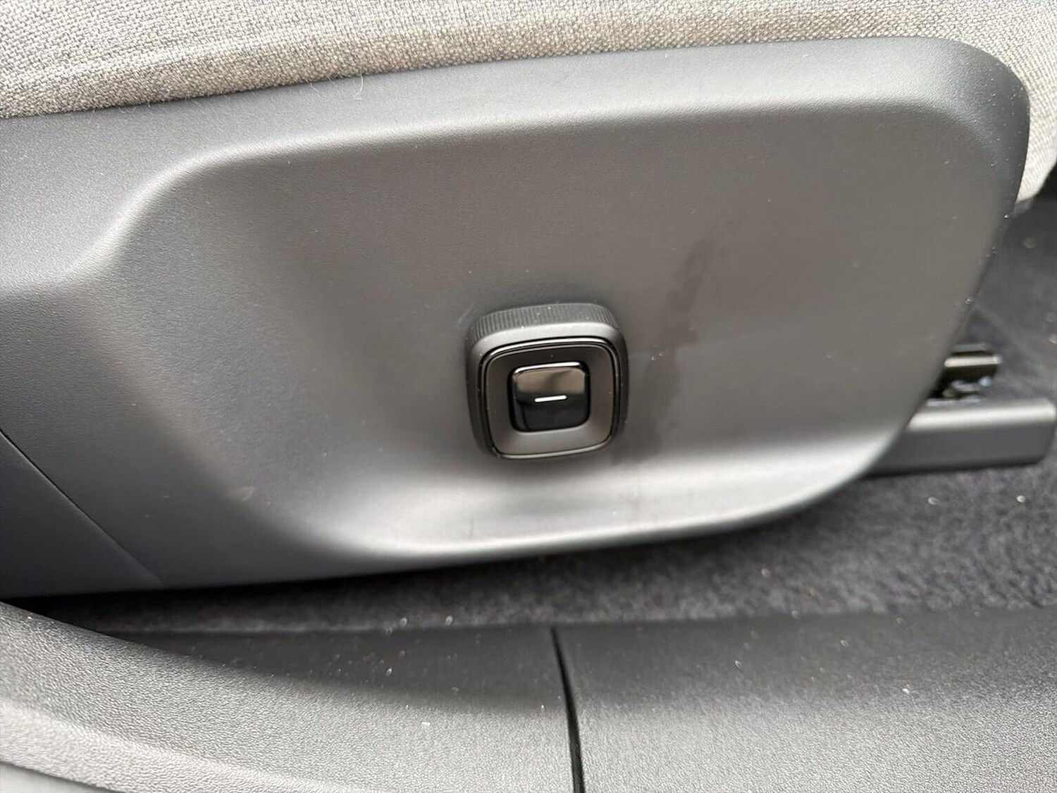 Used Volvo EX30 2025 for sale - 76249376: Photo 29