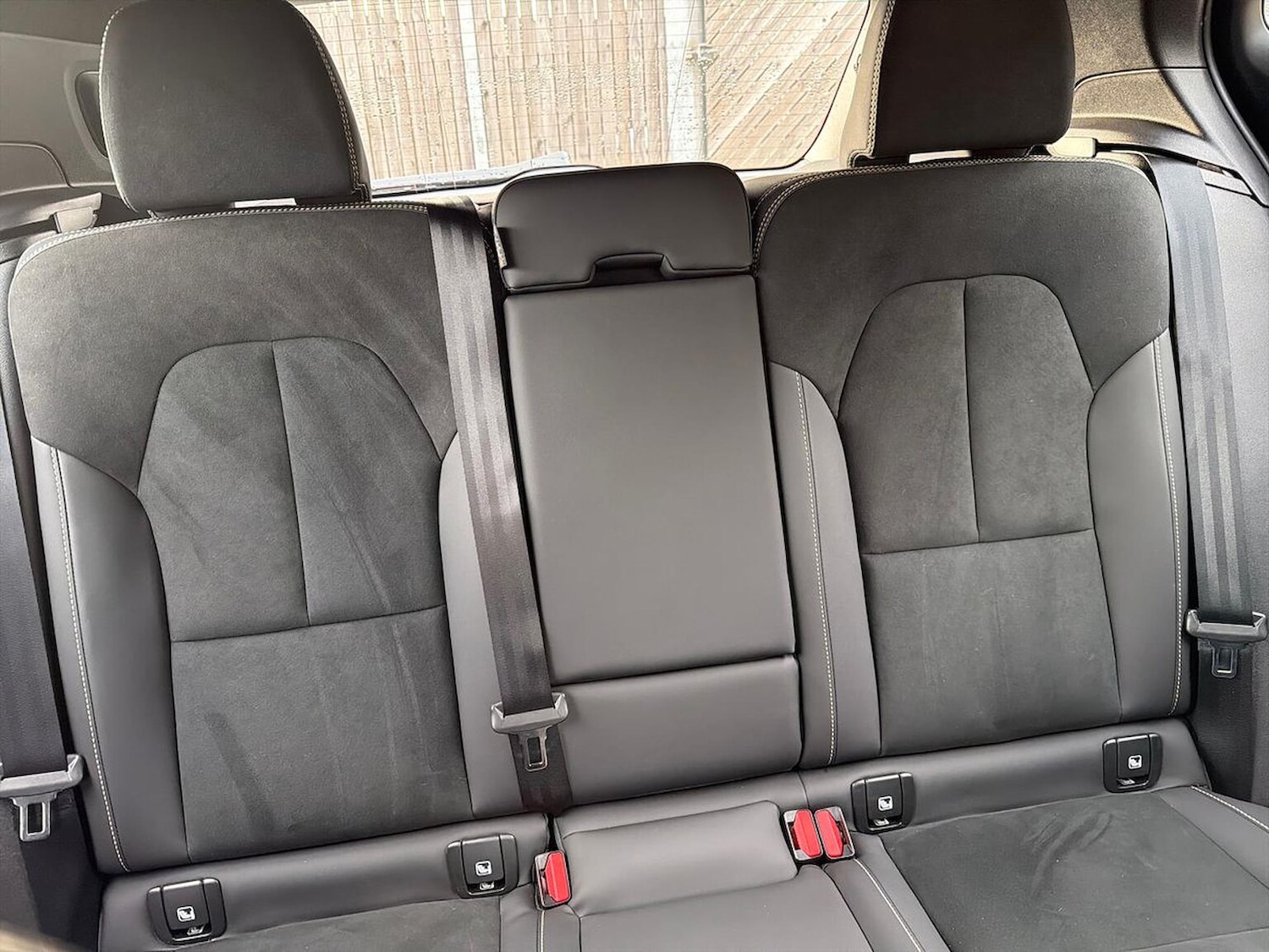 Used Volvo XC40 2025 for sale - 77676378: Photo 16