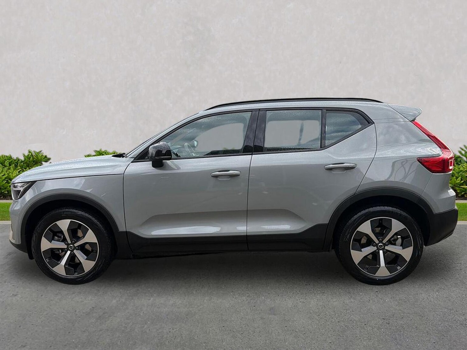 Used Volvo XC40 2025 for sale - 77676378: Photo 19