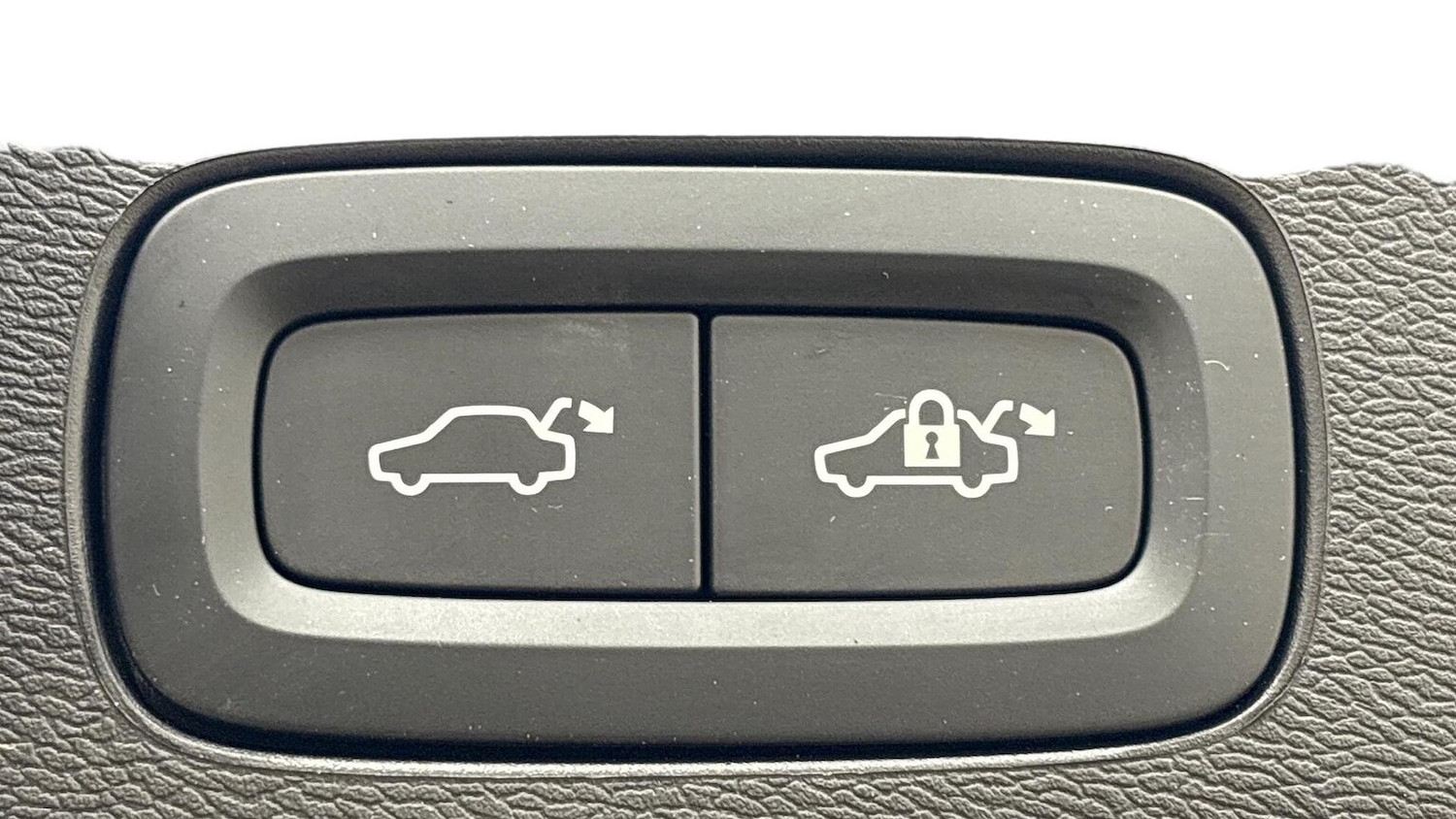 Used Volvo XC60 2025 for sale - 76464667: Photo 20