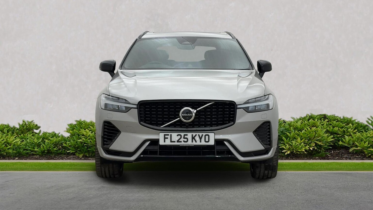 Used Volvo XC60 2025 for sale - 76464667: Photo 5