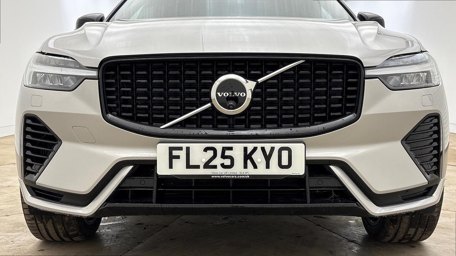 Used Volvo XC60 2025 for sale - 76464667: Photo 9