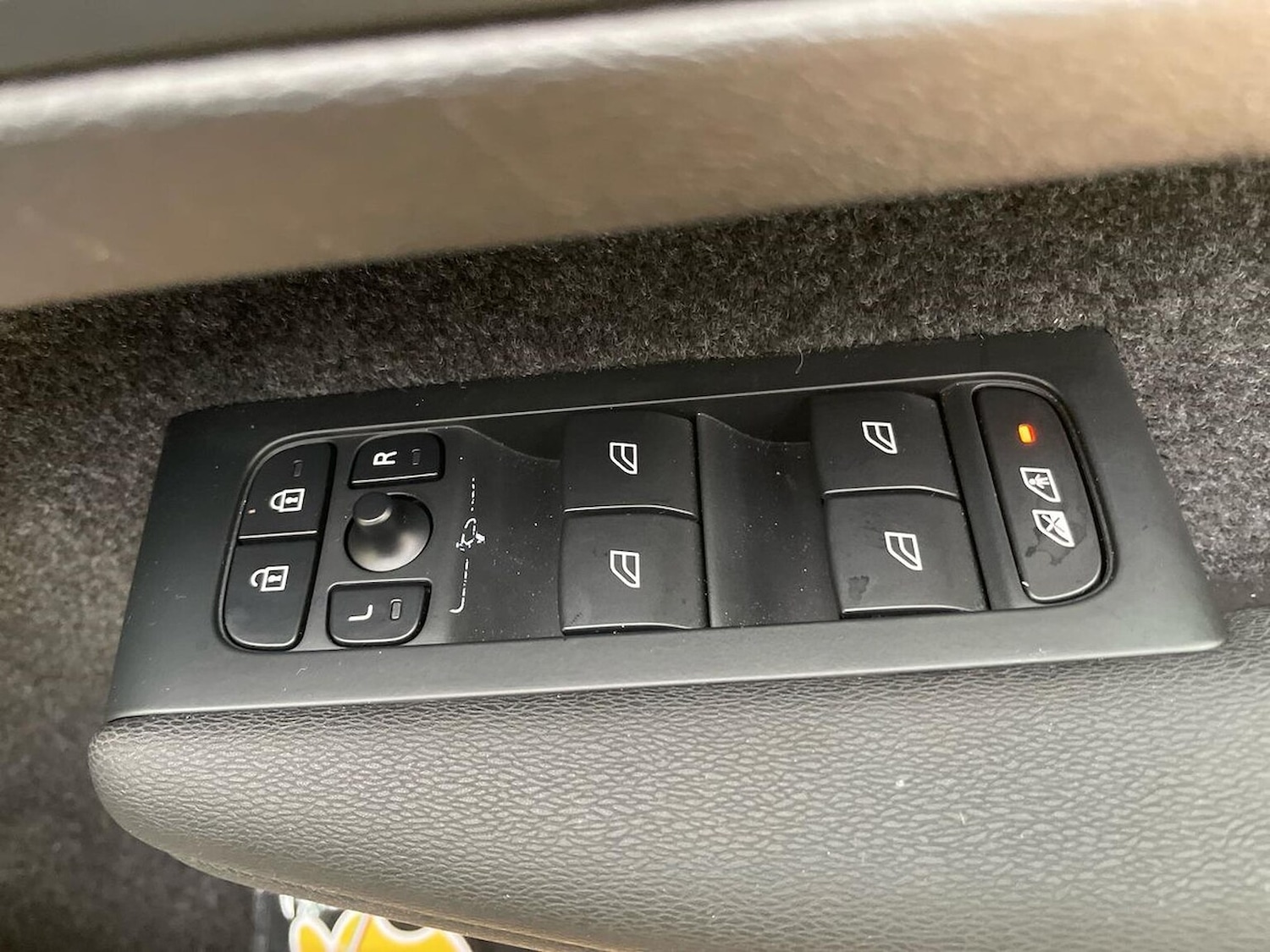 Used Volvo XC40 2023 for sale - 76504992: Photo 21