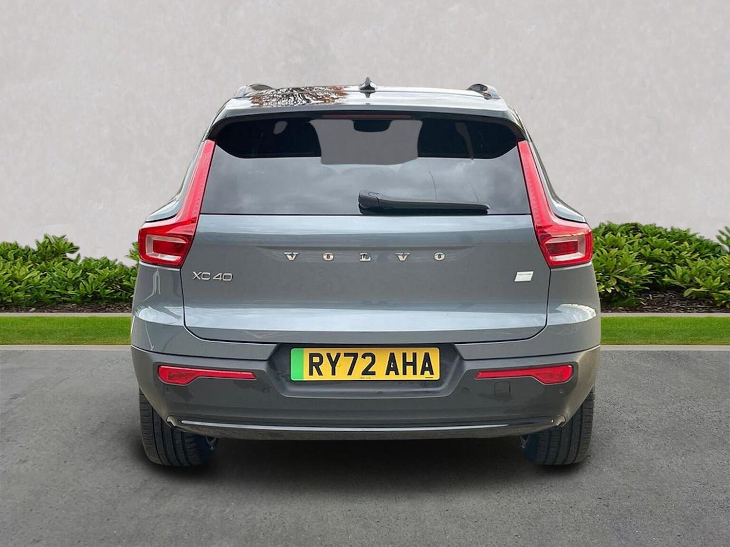 Used Volvo XC40 2023 for sale - 76504992: Photo 5