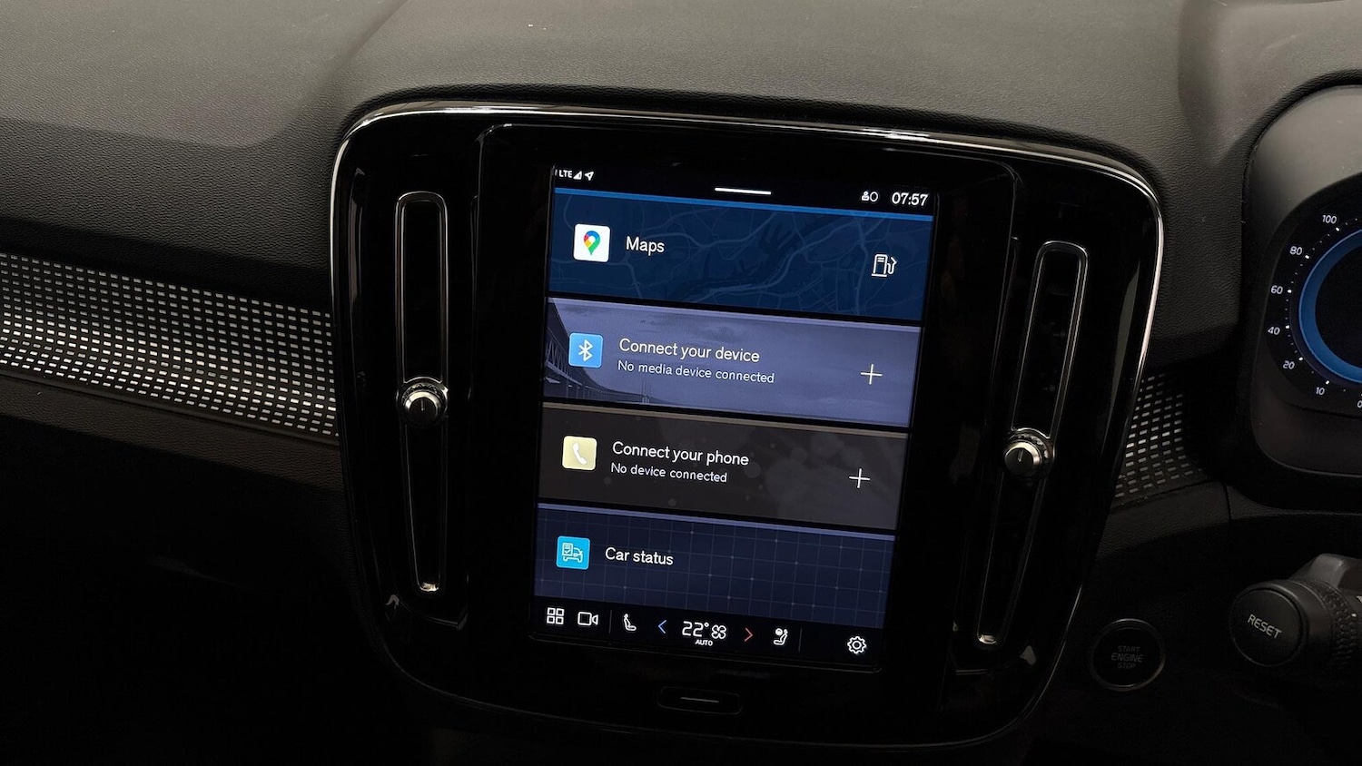 Used Volvo XC40 2022 for sale - 76951215: Photo 14