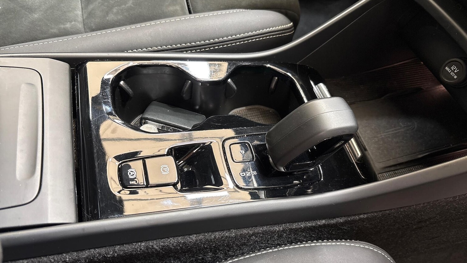 Used Volvo XC40 2022 for sale - 76951215: Photo 36