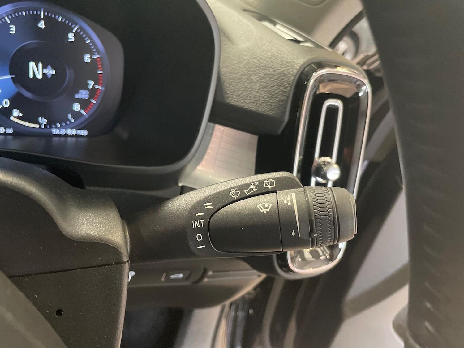 Used Volvo XC40 2020 for sale - 76127286: Photo 27