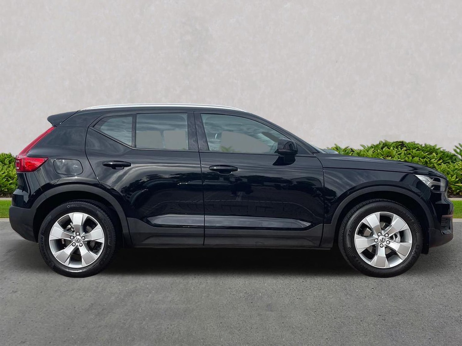 Used Volvo XC40 2020 for sale - 76127286: Photo 3