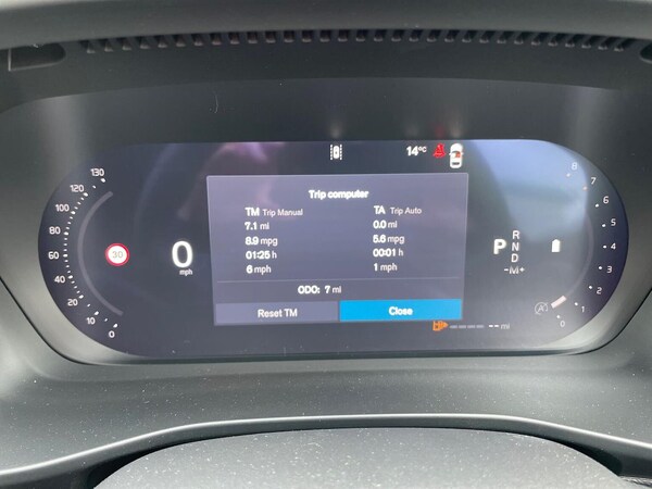 Used Volvo XC40 2025 for sale - 76249741: Photo 10