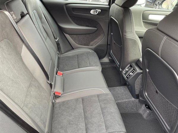 Used Volvo XC40 2025 for sale - 76249741: Photo 16