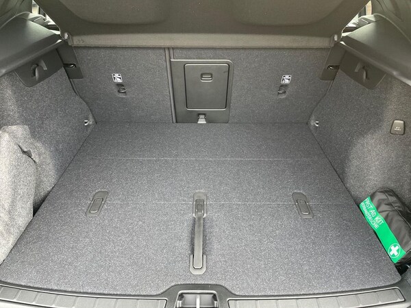 Used Volvo XC40 2025 for sale - 76249741: Photo 17