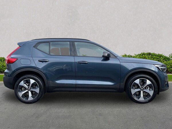 Used Volvo XC40 2025 for sale - 76249741: Photo 3
