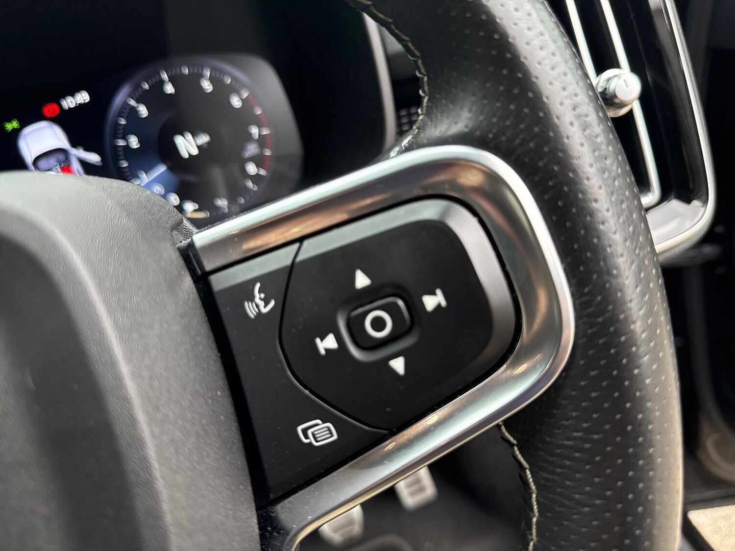 Used Volvo XC40 2020 for sale - 76037169: Photo 26