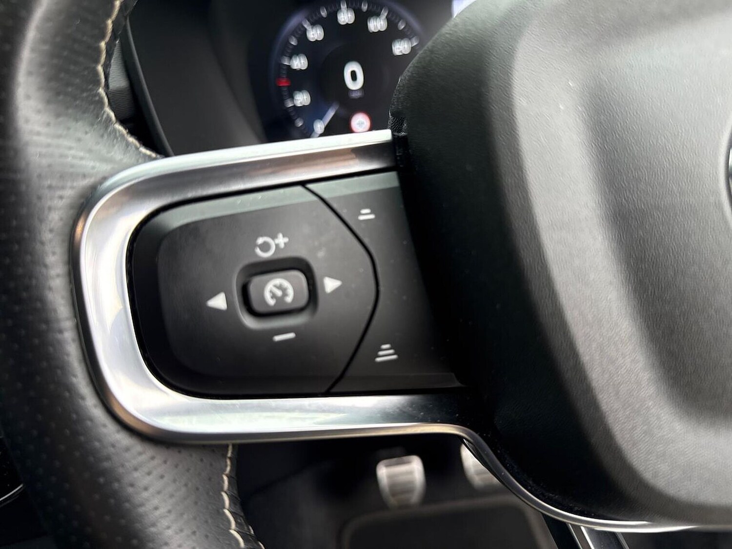 Used Volvo XC40 2020 for sale - 76037169: Photo 27