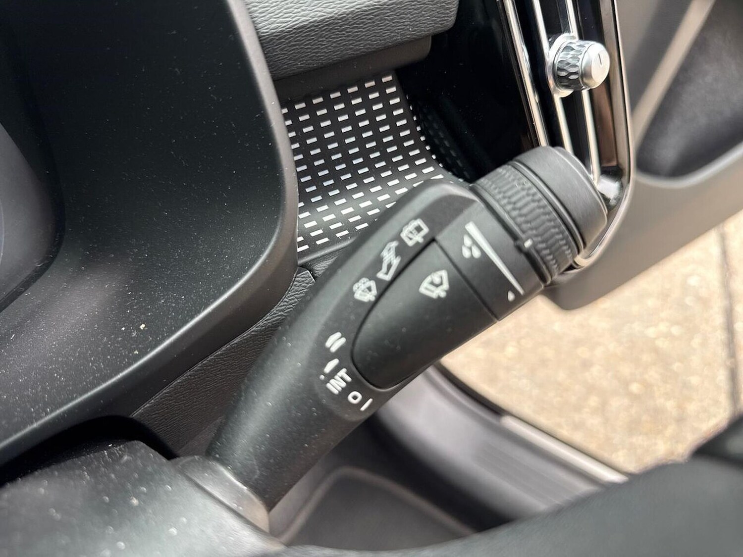 Used Volvo XC40 2020 for sale - 76037169: Photo 28