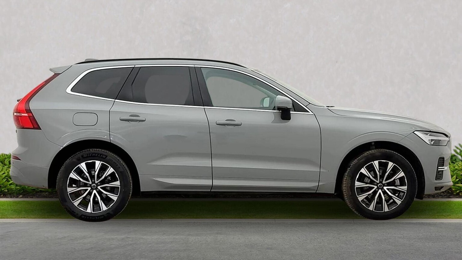 Used Volvo XC60 2025 for sale - 78192632: Photo 5