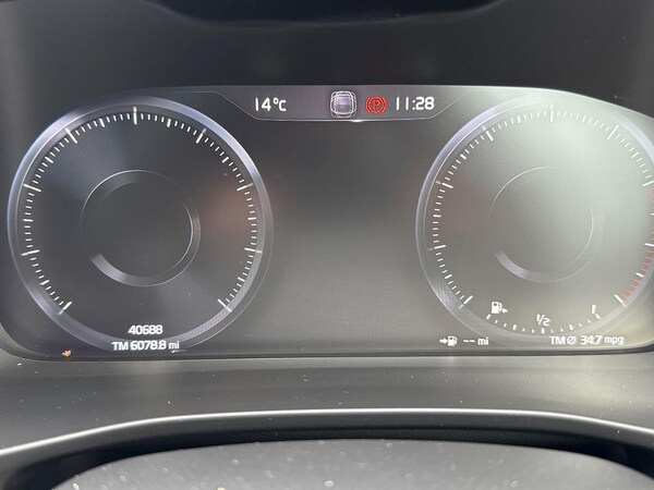 Used Volvo XC40 2022 for sale - 76305415: Photo 10