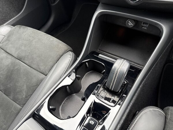 Used Volvo XC40 2022 for sale - 76305415: Photo 13