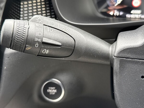 Used Volvo XC40 2022 for sale - 76305415: Photo 28