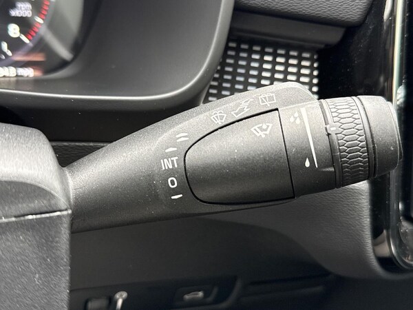 Used Volvo XC40 2022 for sale - 76305415: Photo 29