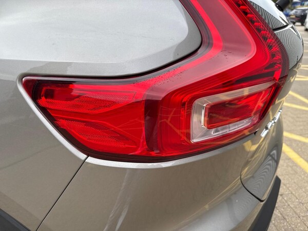 Used Volvo XC40 2022 for sale - 76305415: Photo 34