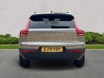 Used Volvo XC40 2022 for sale - 76305415: Photo