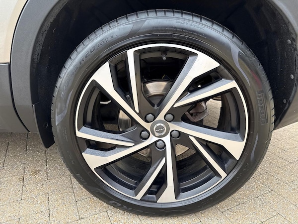 Used Volvo XC40 2022 for sale - 76305415: Photo 6