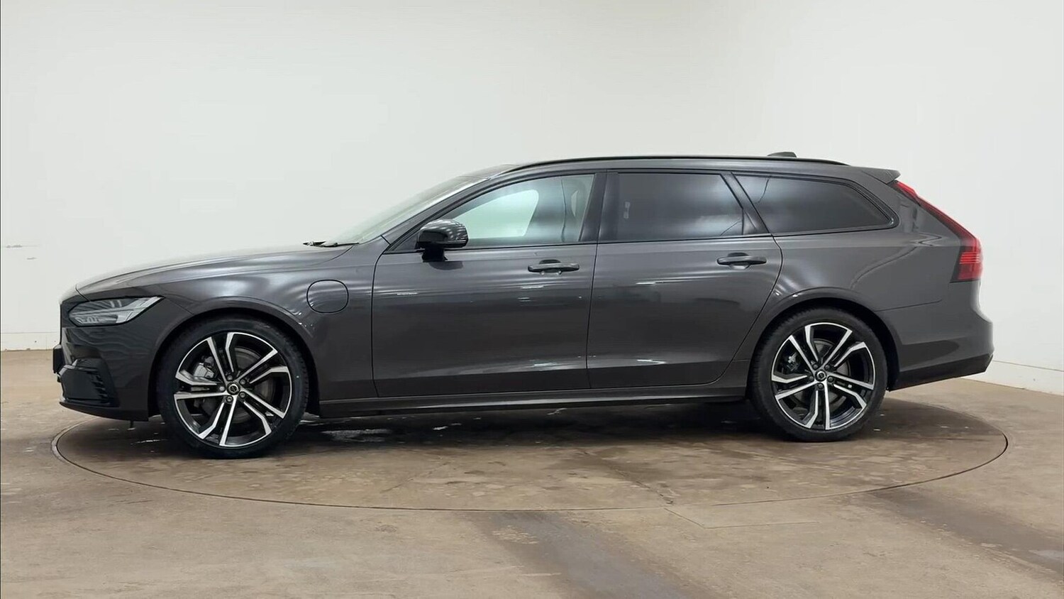 Used Volvo V90 2024 for sale - 76219233: Photo 26