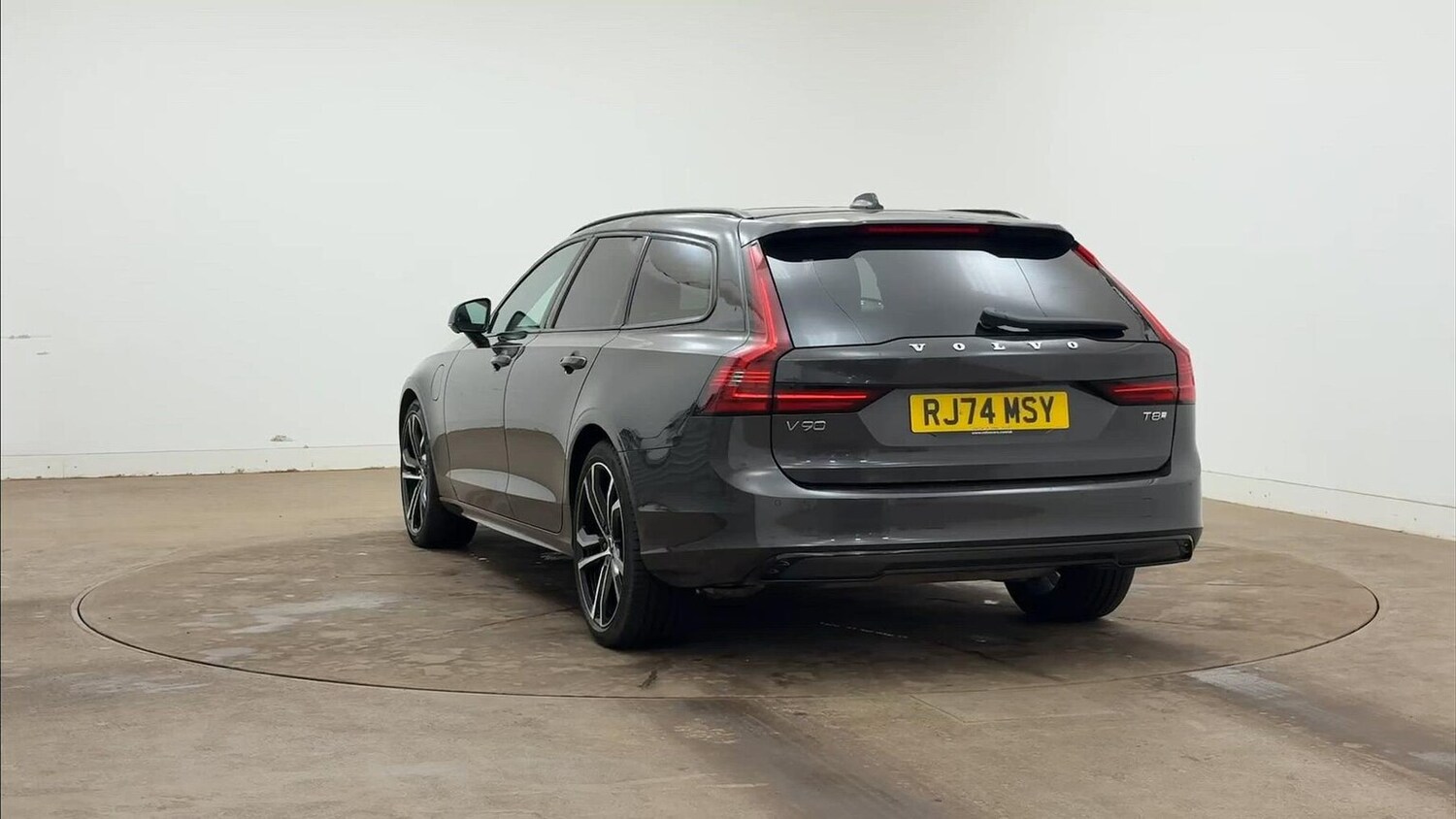 Used Volvo V90 2024 for sale - 76219233: Photo 28